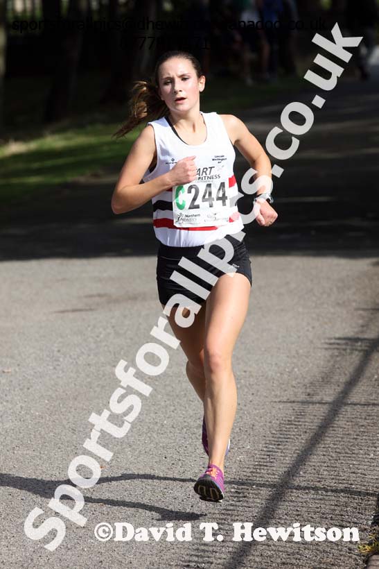 Senior women, Northern Road Relays, Blackpool. Photo: David T. Hewitson/Sports for All Pics
